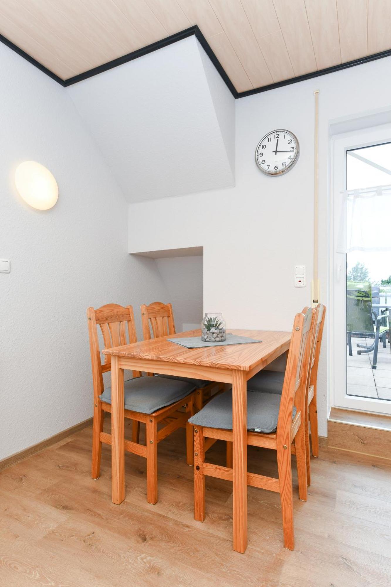 Ferienwohnungen Im Haus Flinthoern 纽哈灵吉塞尔 外观 照片